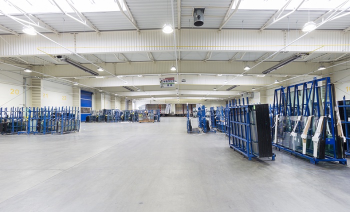 https://www.luxiona2020.mortensen.cat/projects/projects/industrial/glassolutions saint gobain/glassolutions-saint-gobain_1.jpg