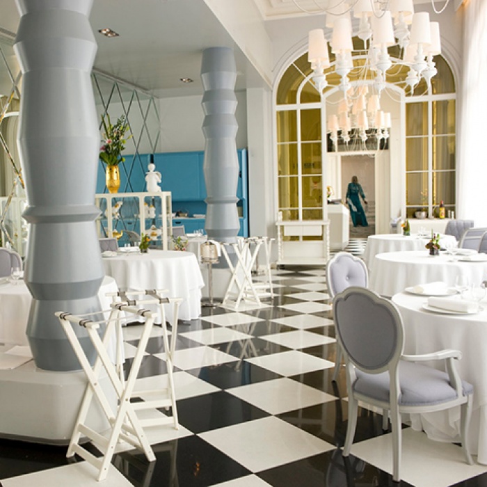 https://www.luxiona2020.mortensen.cat/projects/projects/hospitality/Terraza del Casino/terraza_casino_1.jpg