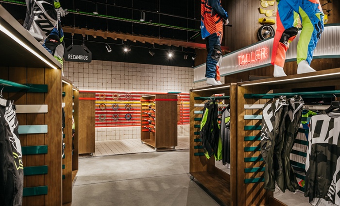 https://www.luxiona2020.mortensen.cat/projects/projects/retail/maremoto/maremoto_2.jpg
