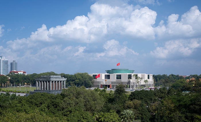 https://www.luxiona2020.mortensen.cat/projects/projects/arquitectural/Parlamento Vietnam/parlamento-vietnam_5.jpg