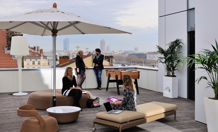 https://www.luxiona2020.mortensen.cat/projects/projects/office/confluence lyon/confluence_8.jpg