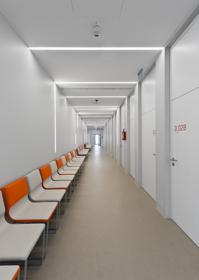 https://www.luxiona2020.mortensen.cat/projects/projects/health care/CENTRO ONCOLOGICO/cropped-images/_MG_6448-0-0-0-0-1610531931.jpg