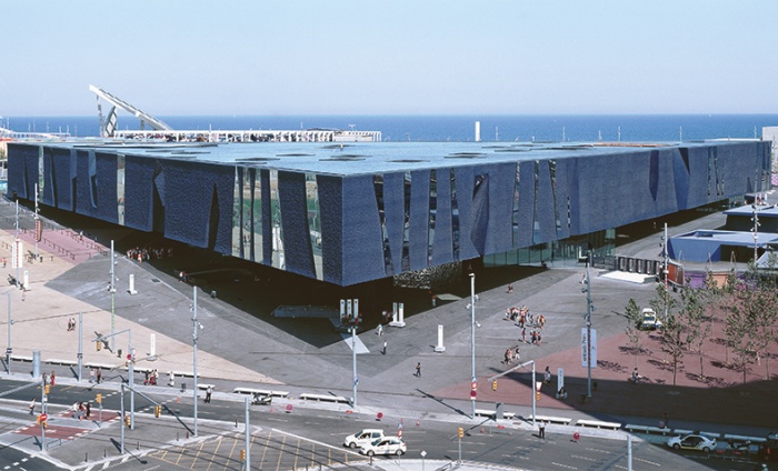 https://www.luxiona2020.mortensen.cat/projects/projects/arquitectural/Forum/forum_9.jpg