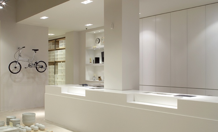 https://www.luxiona2020.mortensen.cat/projects/projects/retail/muji/muji_2.jpg