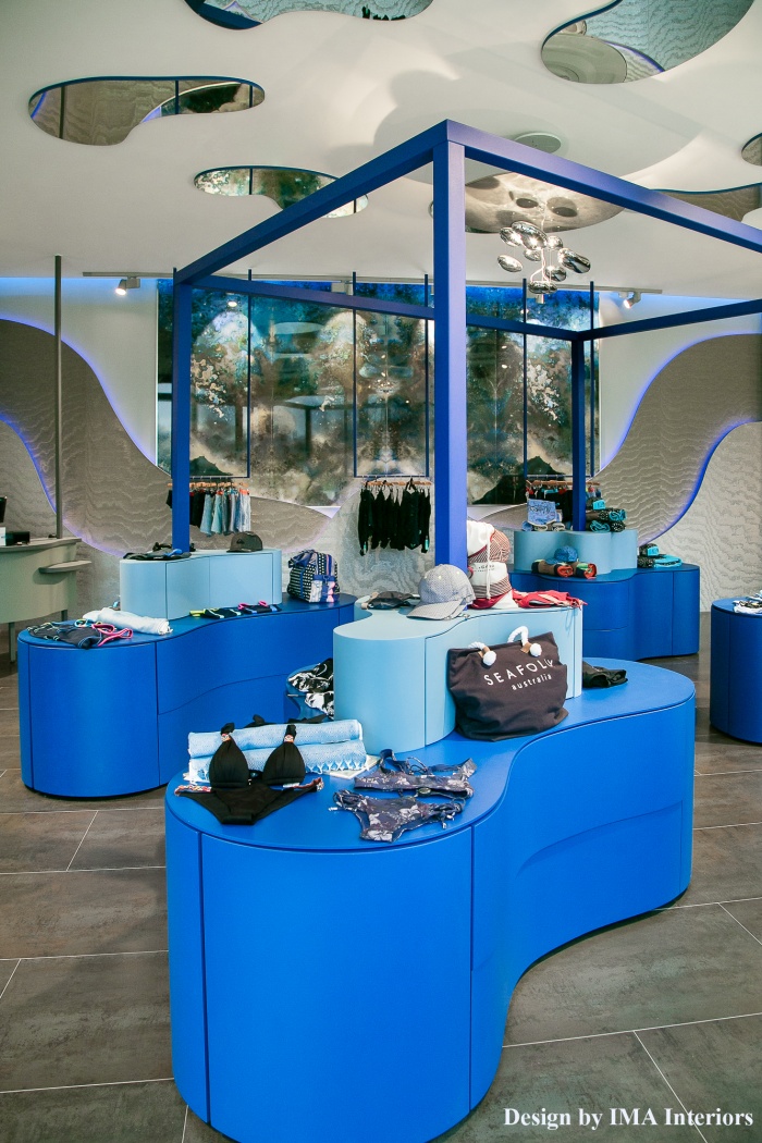 https://www.luxiona2020.mortensen.cat/projects/projects/retail/Boutique Swind Village Nature Disney/IMA Interiors 2.jpg