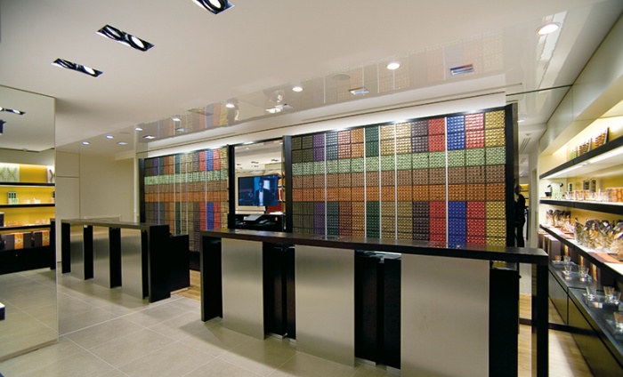 https://www.luxiona2020.mortensen.cat/projects/projects/retail/nespresso/nespresso_4.jpg