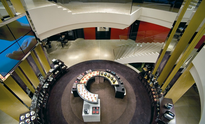https://www.luxiona2020.mortensen.cat/projects/projects/retail/nespresso/nespresso_1.jpg