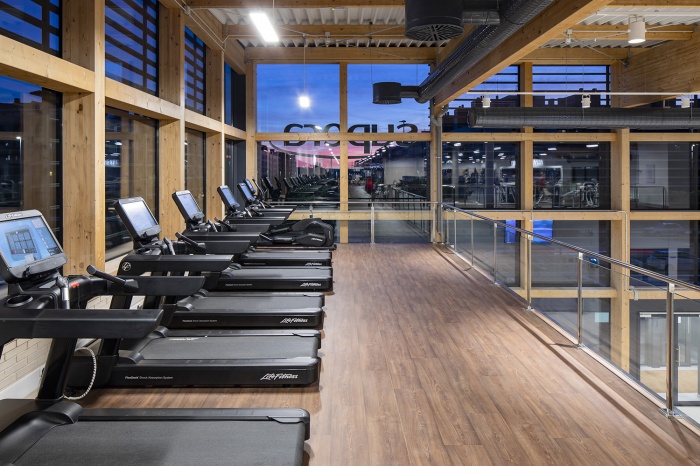 https://www.luxiona2020.mortensen.cat/projects/projects/sports/supera/03-Supera Gym-Lighting Project-Luxiona-Troll.jpg.jpg