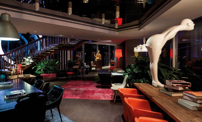 https://www.luxiona2020.mortensen.cat/projects/projects/hospitality/eclat hotel/eclat_hotel_1.jpg