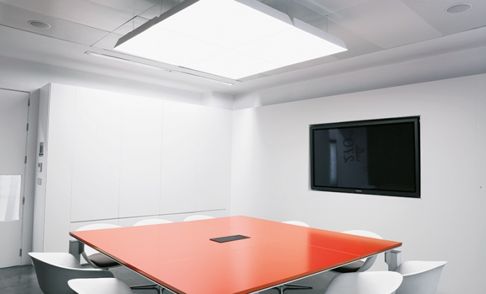 https://www.luxiona2020.mortensen.cat/projects/projects/office/bassat/bassat_3.jpg