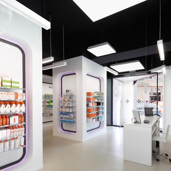 https://www.luxiona2020.mortensen.cat/projects/projects/retail/colldeforn/colldeforn_4.jpg